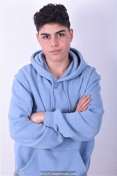 Erkek Oyuncular Adayımız Göktürk