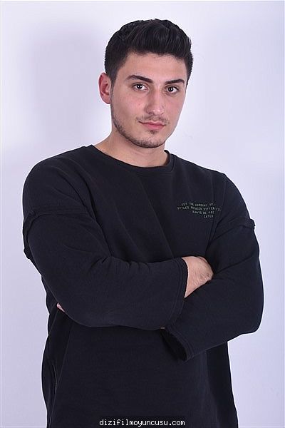 Erkek Oyuncular Adayımız Emirhan