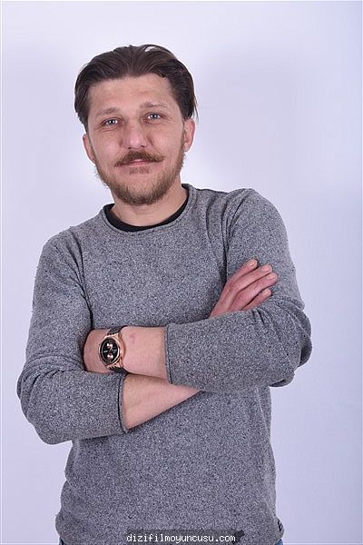 Erkek Oyuncular Adayımız Emrah