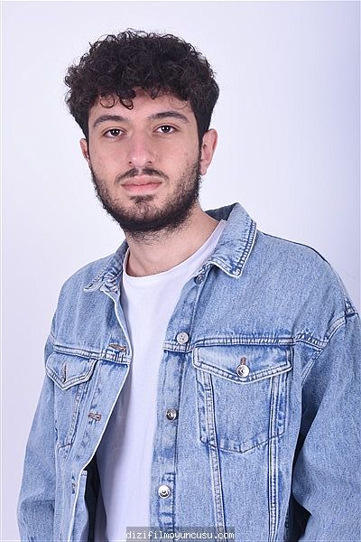 Erkek Oyuncular Adayımız Azat