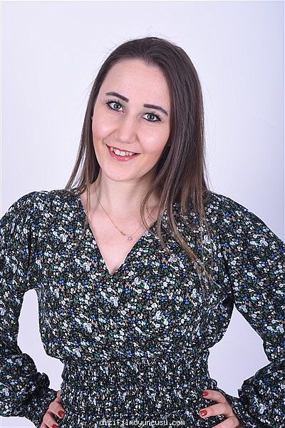 Kadın Oyuncular Adayımız Gözde