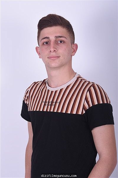 Erkek Oyuncular Adayımız Mustafa
