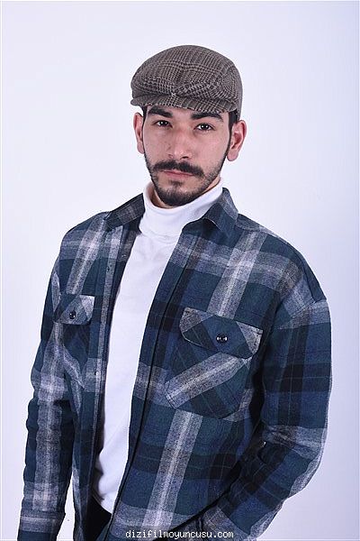 Erkek Oyuncular Adayımız Salih