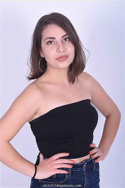 Kadın Oyuncular Adayımız Sedef
