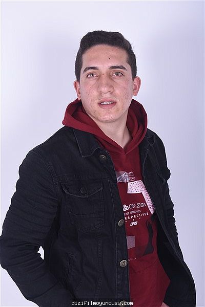 Erkek Oyuncular Adayımız Zafer