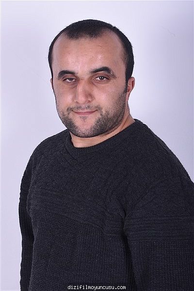 Erkek Oyuncular Adayımız Ayhan