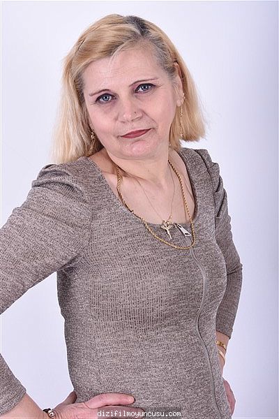 Kadın Oyuncular Adayımız Emine