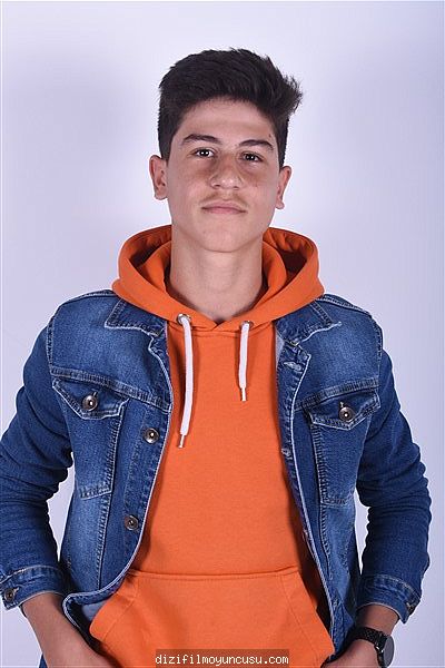 Erkek Oyuncular Adayımız Eren