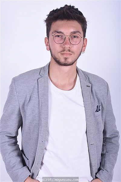 Erkek Oyuncular Adayımız Levent