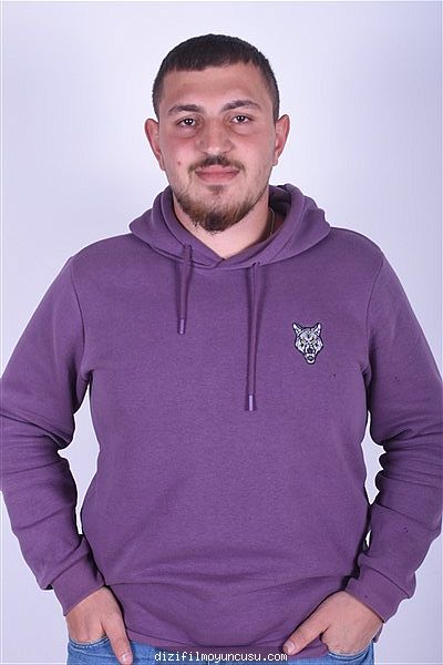 Erkek Oyuncular Adayımız Selçuk