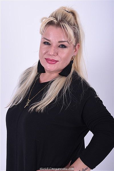 Kadın Oyuncular Adayımız Nergiz