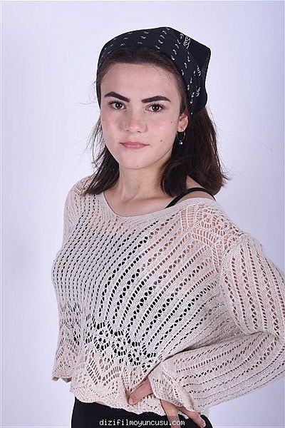 Kadın Oyuncular Adayımız Fatma