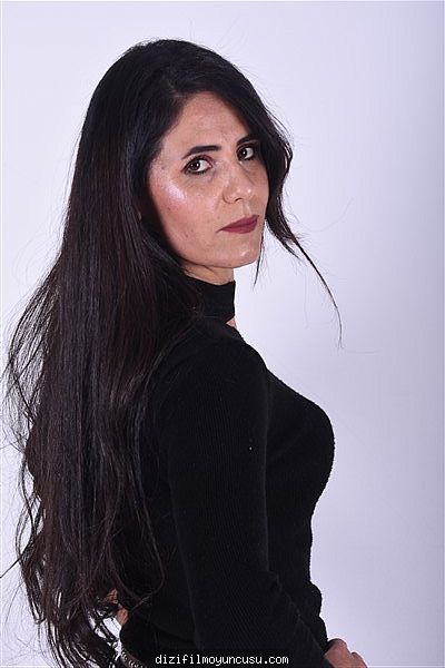 Kadın Oyuncular Adayımız Nebahat