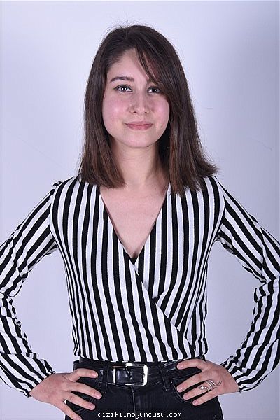 Kadın Oyuncular Adayımız Emine