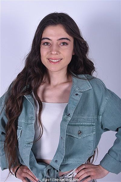 Kadın Oyuncular Adayımız Melisa
