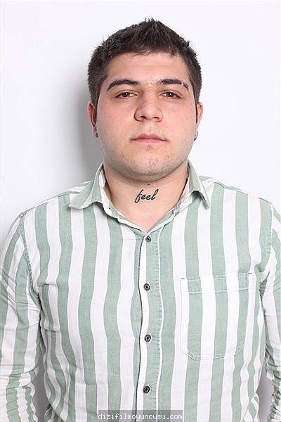 Erkek Oyuncular Adayımız Mustafa