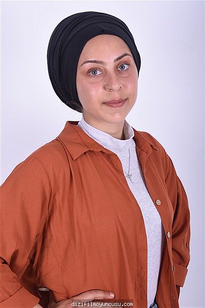Kadın Oyuncular Adayımız Zilan