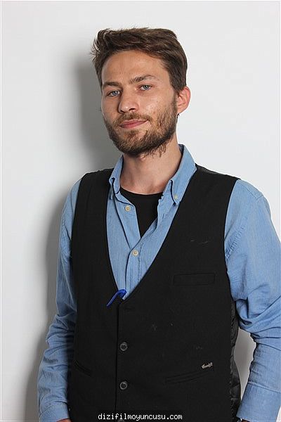 Erkek Oyuncular Adayımız Salih