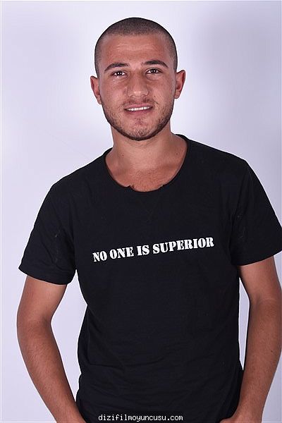 Erkek Oyuncular Adayımız Mehmet