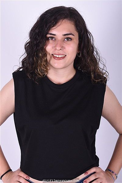 Kadın Oyuncular Adayımız Nesrin