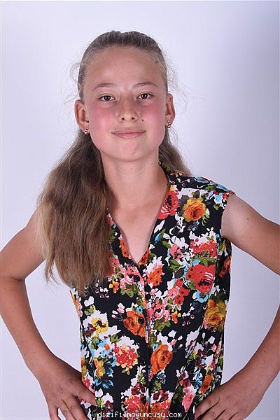Kadın Oyuncular Adayımız Dilek