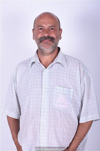 Erkek Oyuncular Adayımız Mustafa