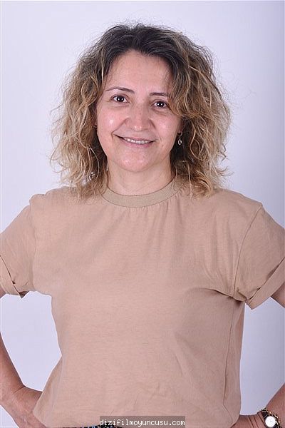 Kadın Oyuncular Adayımız Samiye