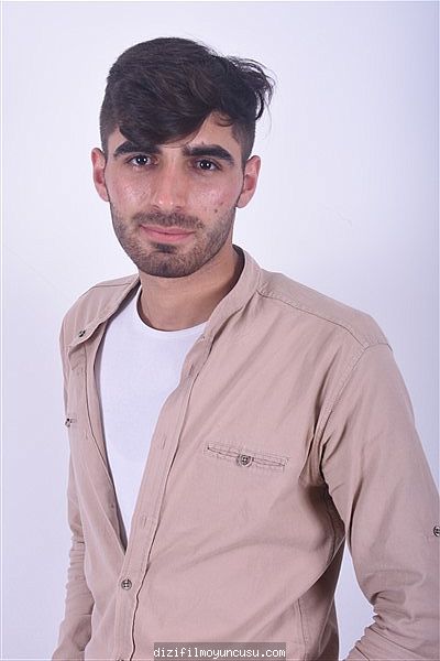 Erkek Oyuncular Adayımız Özcan