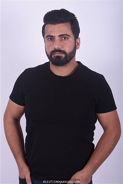 Erkek Oyuncular Adayımız Mehmet