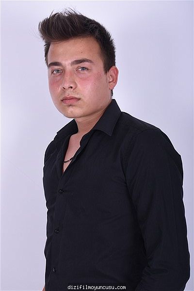 Erkek Oyuncular Adayımız Osman