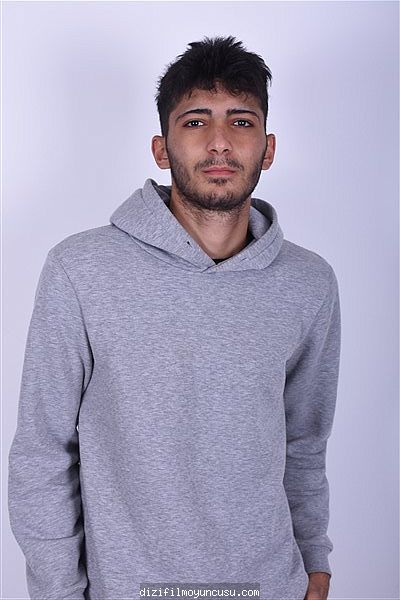 Erkek Oyuncular Adayımız Mert