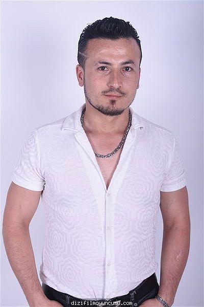 Erkek Oyuncular Adayımız Erhan