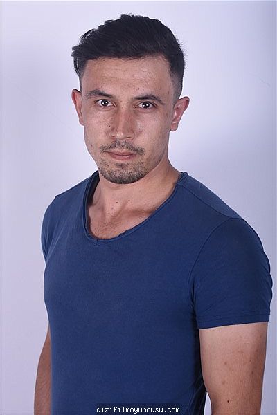 Erkek Oyuncular Adayımız Mehmet