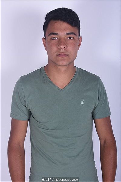 Erkek Oyuncular Adayımız Mert