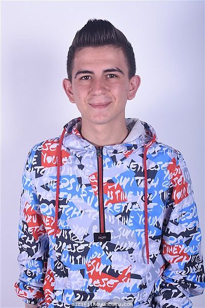 Erkek Oyuncular Adayımız Mücahit