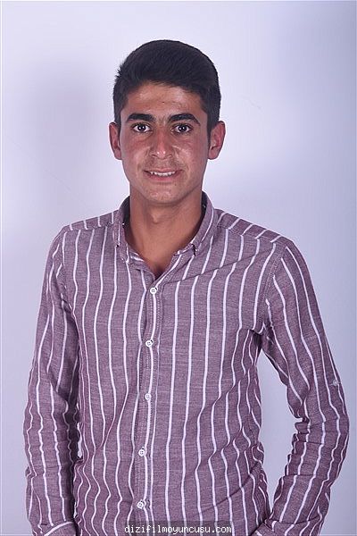 Erkek Oyuncular Adayımız Refik
