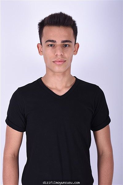 Erkek Oyuncular Adayımız Altuğ