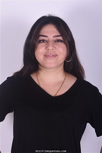 Kadın Oyuncular Adayımız Flora
