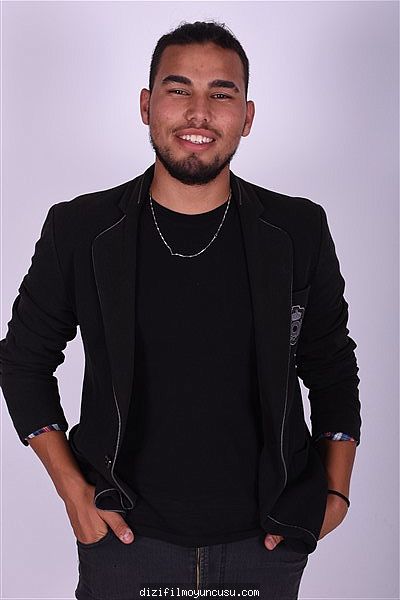 Erkek Oyuncular Adayımız Mehmet