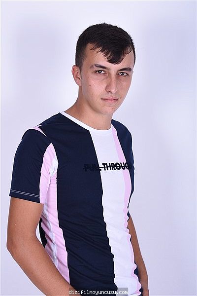 Erkek Oyuncular Adayımız Emre