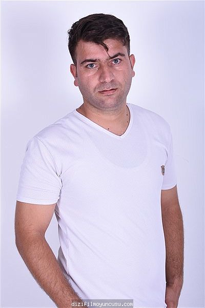 Erkek Oyuncular Adayımız Mehmet