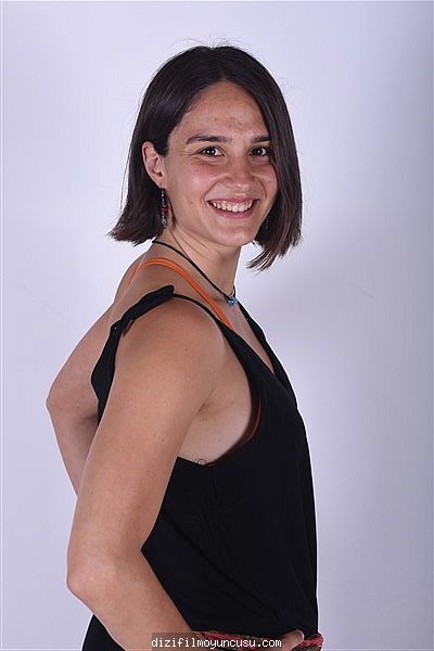 Kadın Oyuncular Adayımız Ayşe