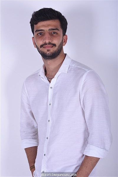 Erkek Oyuncular Adayımız Azad