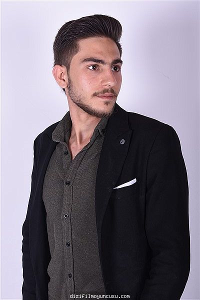 Erkek Oyuncular Adayımız Ömer