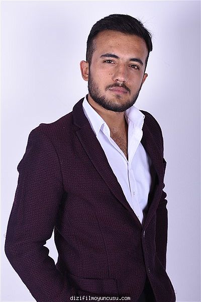 Erkek Oyuncular Adayımız Serhat
