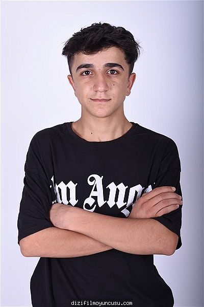 Erkek Oyuncular Adayımız Erkan