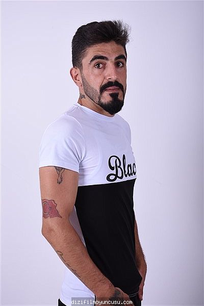 Erkek Oyuncular Adayımız Hasan