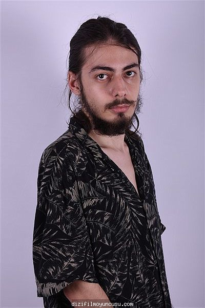 Erkek Oyuncular Adayımız Mehmet