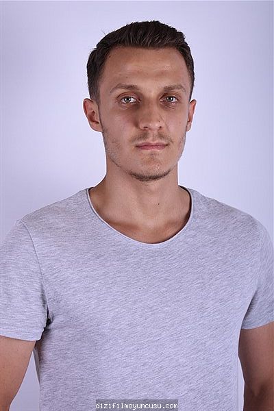 Erkek Oyuncular Adayımız Soner