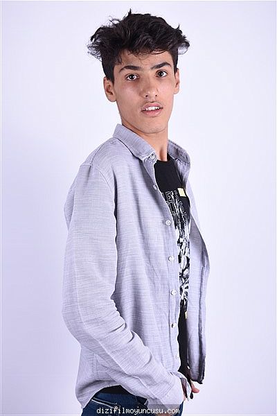 Erkek Oyuncular Adayımız Murat